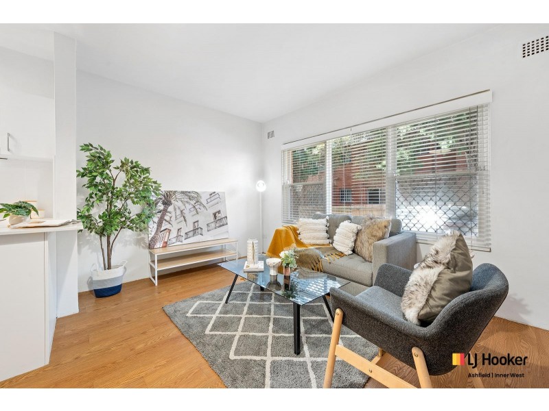 2/88 Alt Street, Ashfield NSW 2131