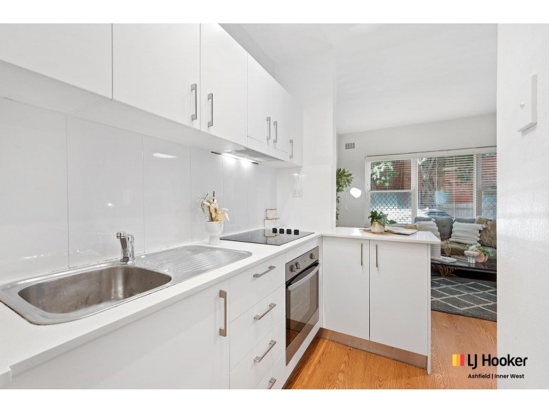 2/88 Alt Street, Ashfield NSW 2131