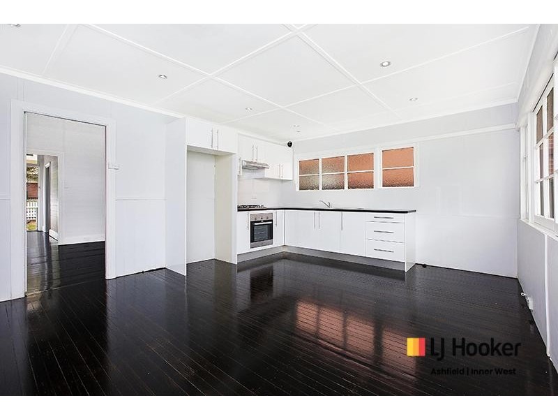 43 Cromwell Street, Croydon Park NSW 2133