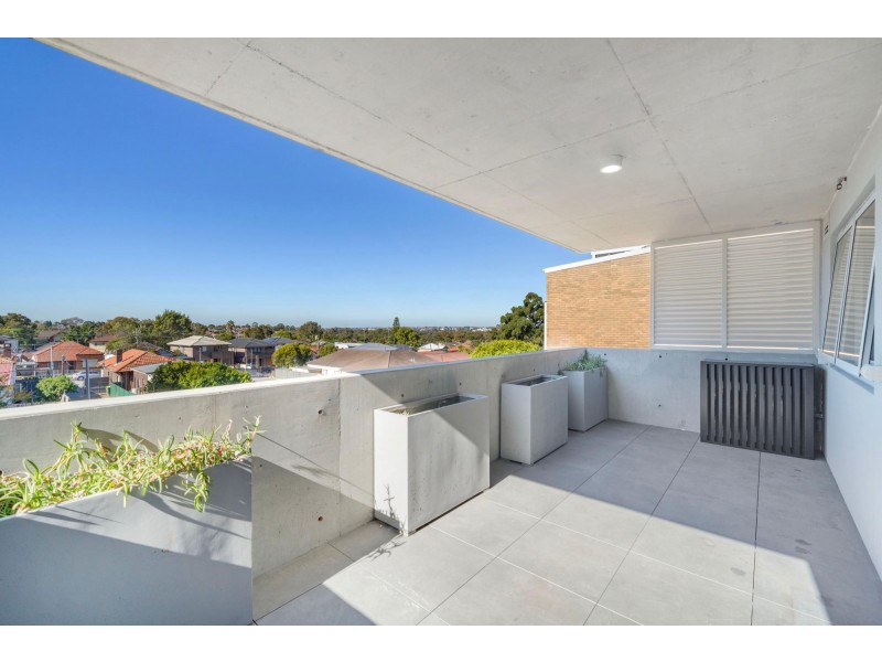 13/12 Coronation Parade, Enfield NSW 2136