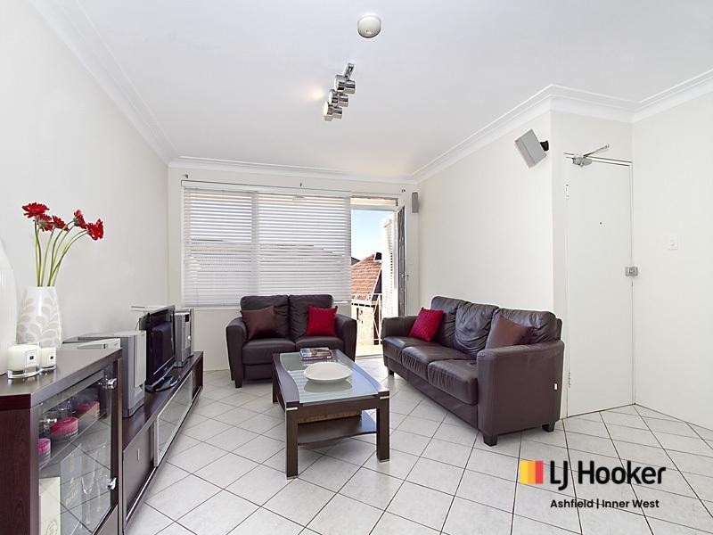 9/10 Orpington Street, Ashfield NSW 2131