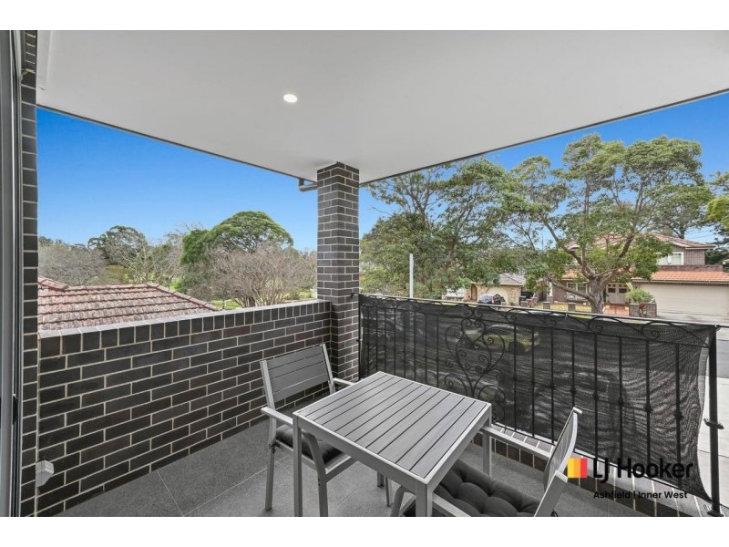 16A View Street, Concord NSW 2137