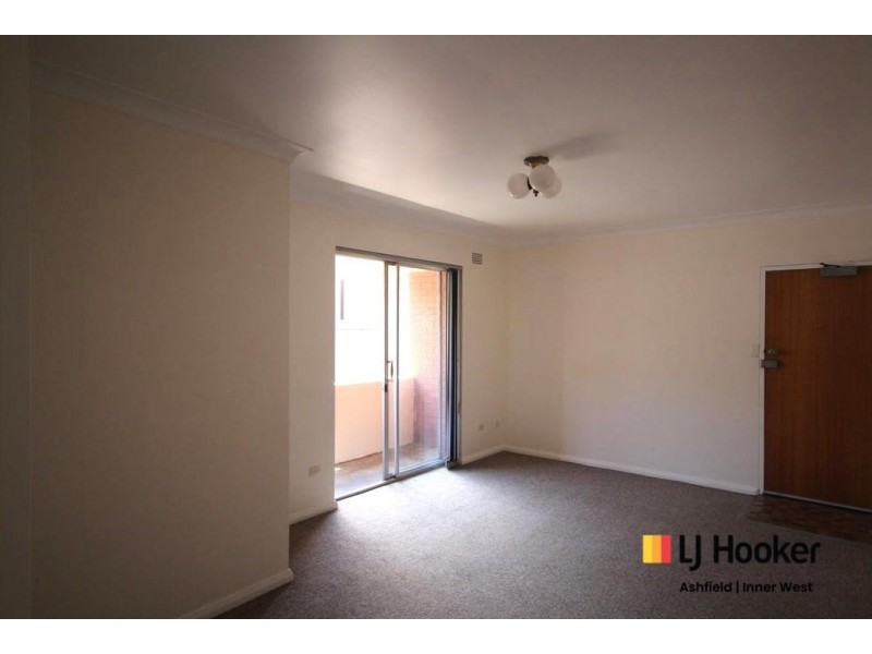 4/7 North Pde, Campsie NSW 2194
