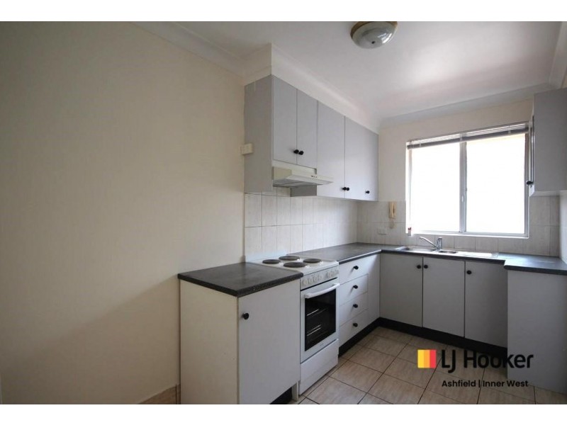 4/7 North Pde, Campsie NSW 2194