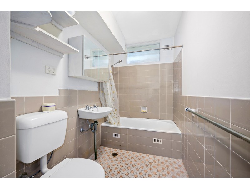 10/8 Brunswick Parade, Ashfield NSW 2131