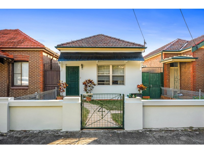 4 A’beckett Avenue, Ashfield NSW 2131