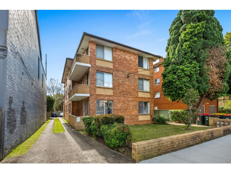 2/118 Bland Street, Ashfield NSW 2131