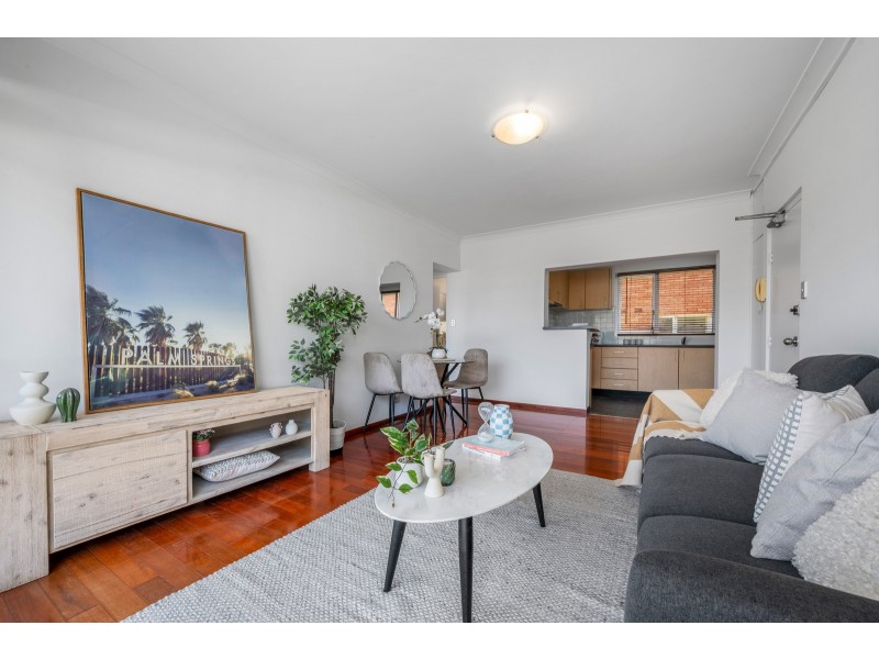 2/7 Bruce Street, Ashfield NSW 2131