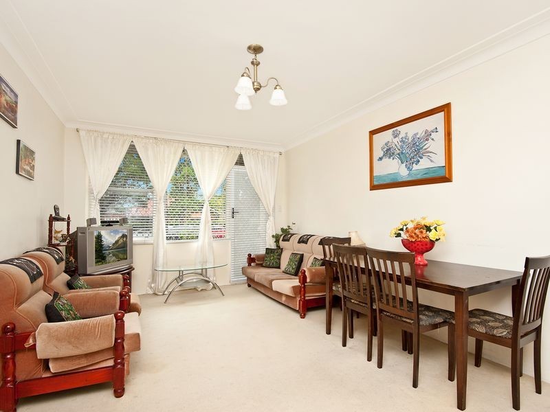 1/10 Orpington Street, Ashfield NSW 2131