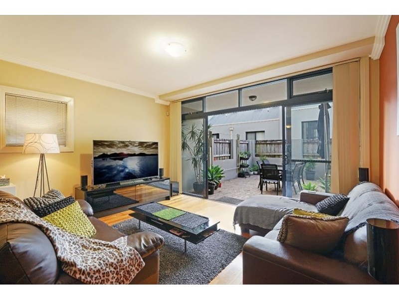 8/2a Pyrmont Bridge Road, Camperdown NSW 2050