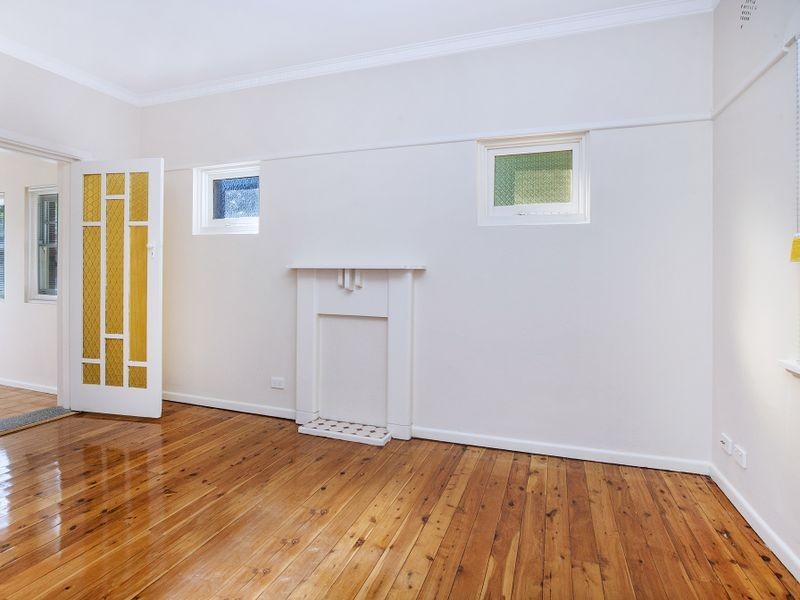 1/57 Grosvenor Crescent, Summer Hill NSW 2130