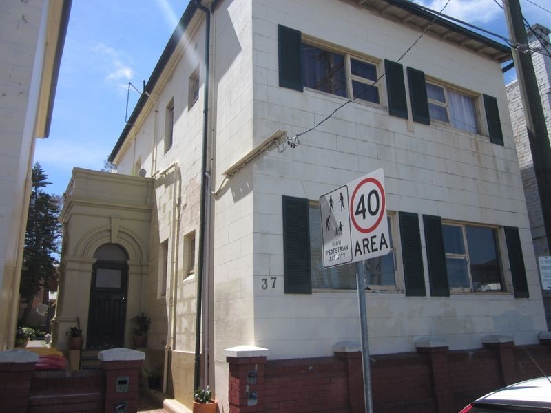 3/37 Grosvenor Crescent, Summer Hill NSW 2130