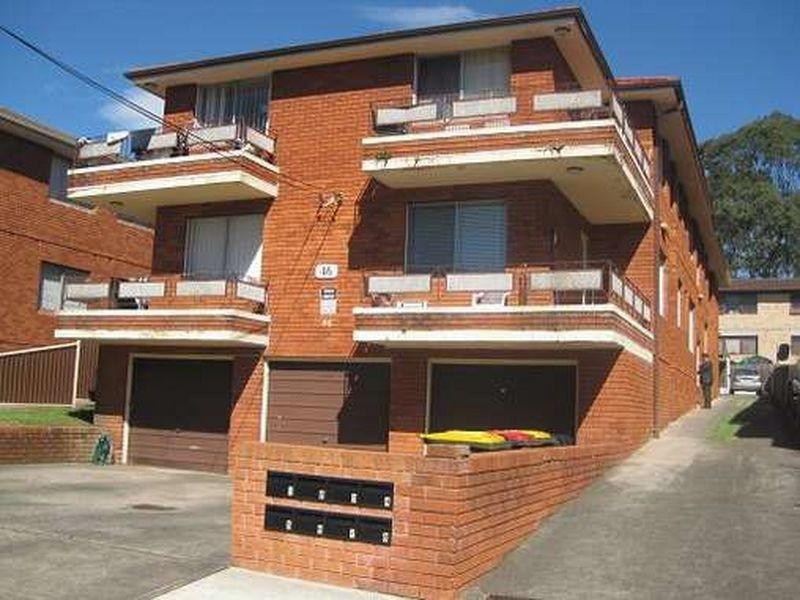 8/46 Macdonald Street, Lakemba NSW 2195