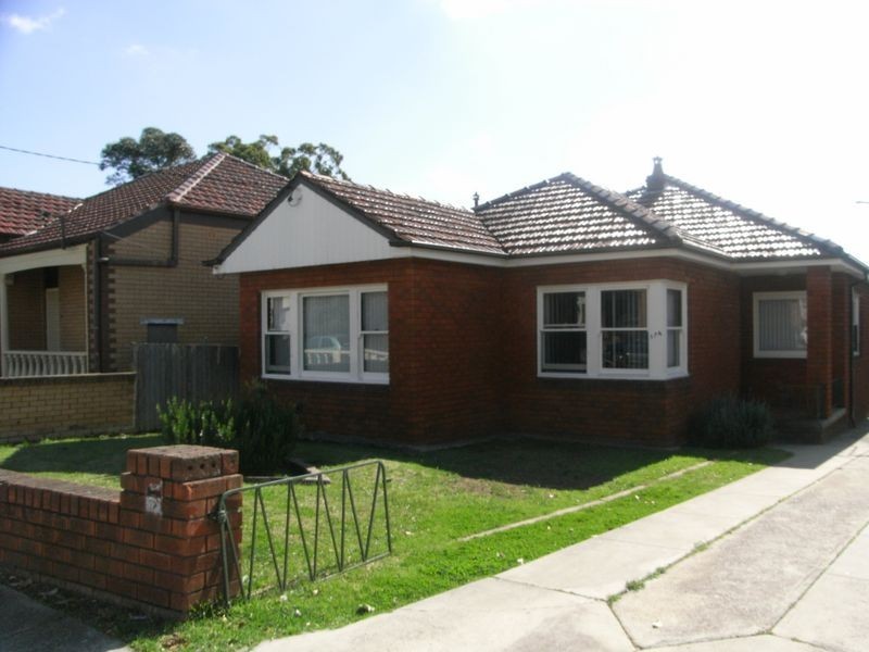 17a Clissold Street, Ashfield NSW 2131