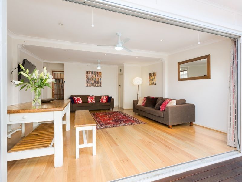 152 Coronation Parade, Croydon Park NSW 2133