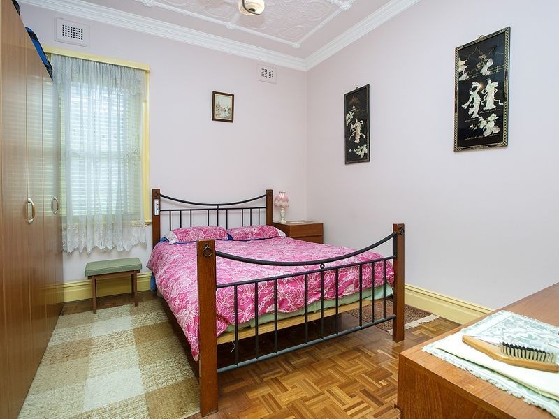 49 Cecil Street, Ashfield NSW 2131