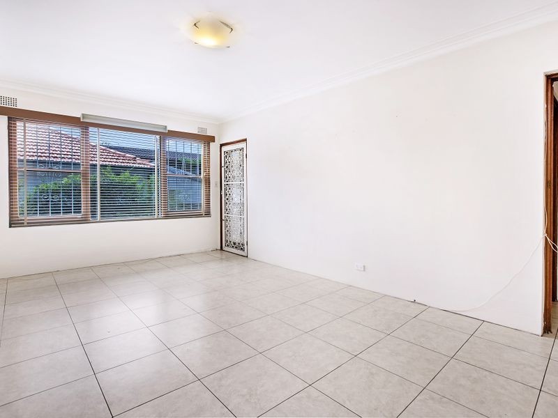 2/15 Orpington Street, Ashfield NSW 2131