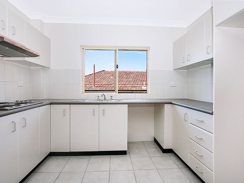 10/10-12 Andover Street, Carlton NSW 2218