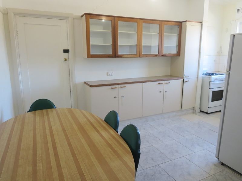 4/10 Queen Street, Ashfield NSW 2131