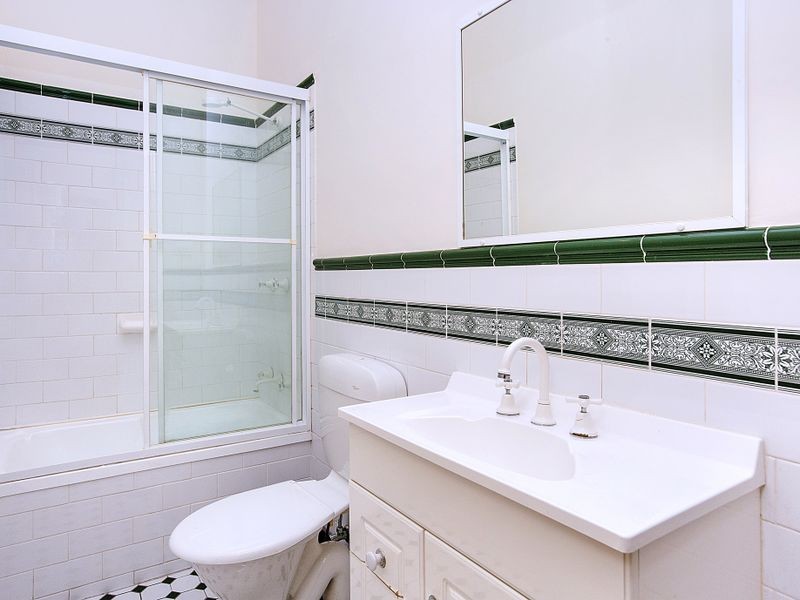 2/1 Chandos Street, Ashfield NSW 2131