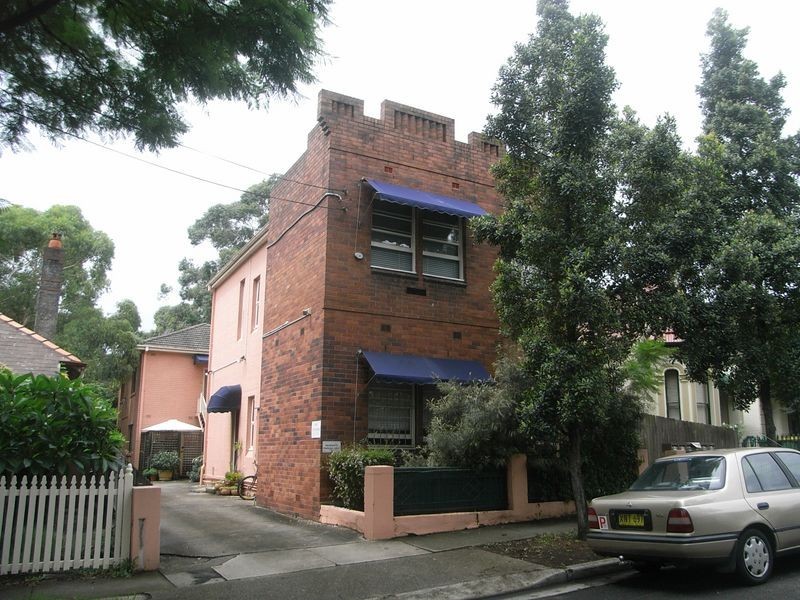2/11 Bogan Street, Summer Hill NSW 2130