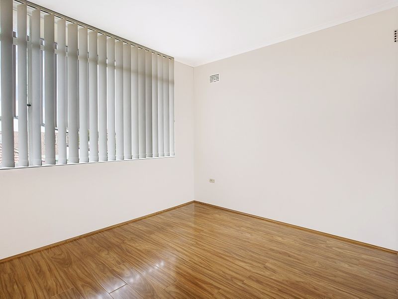 9/13 Ward Avenue, Canterbury NSW 2193