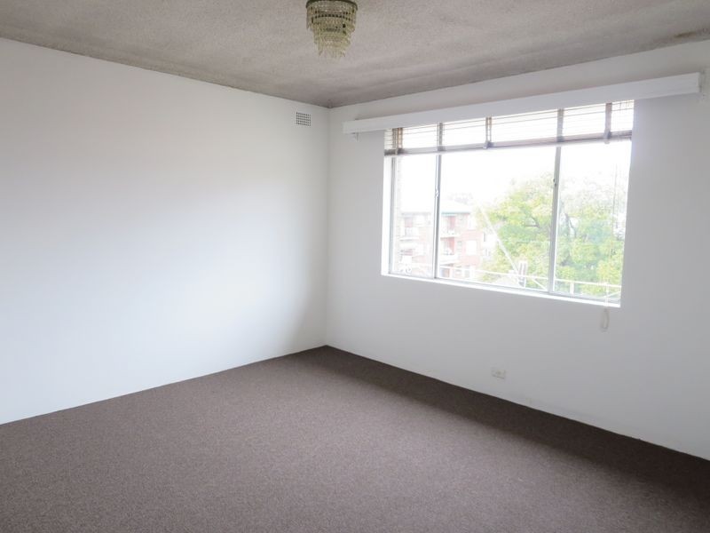 10/2 Hill Street, Campsie NSW 2194