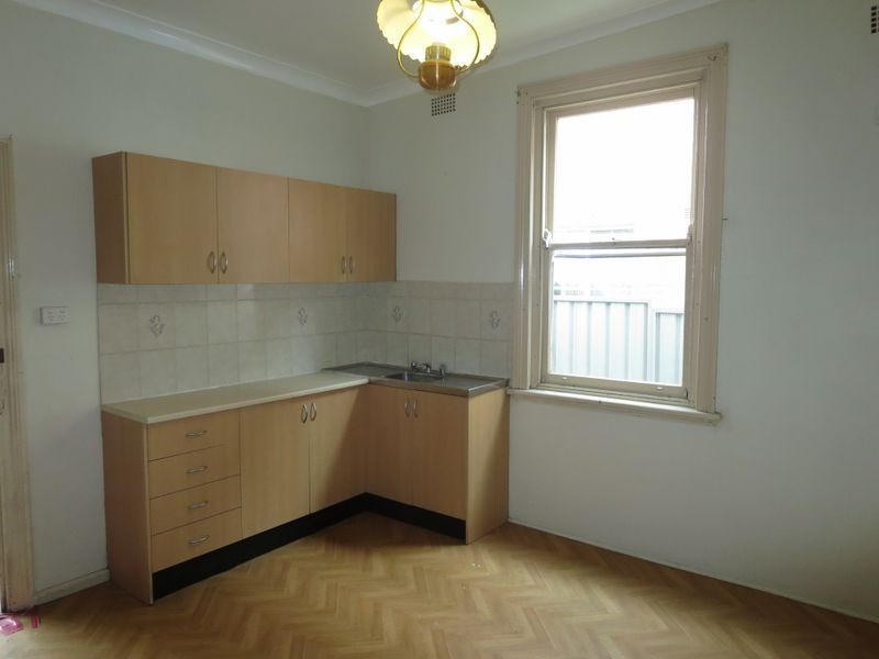 16 Fletcher Street, Campsie NSW 2194