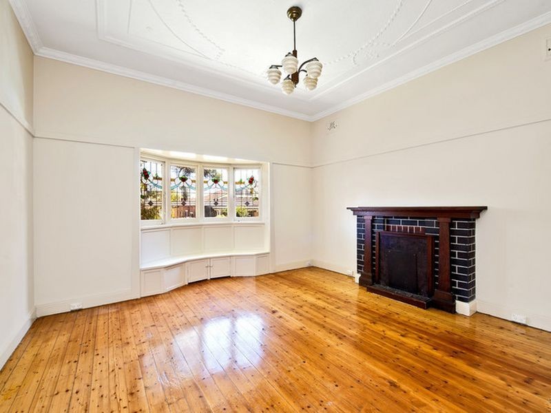 8 Richmond Avenue, Ashfield NSW 2131