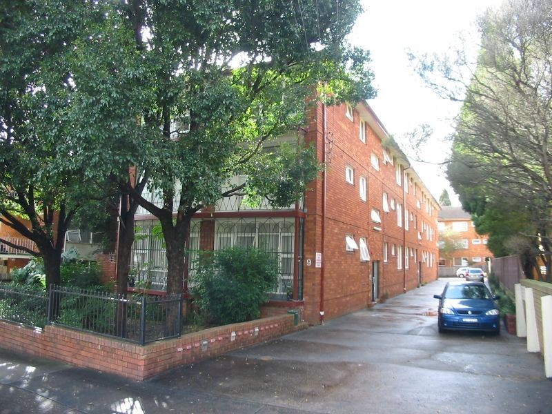 2/9 Church Street, Ashfield NSW 2131
