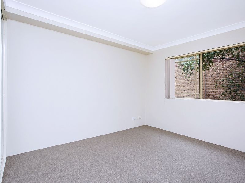 9/6A Grosvenor Street, Croydon NSW 2132