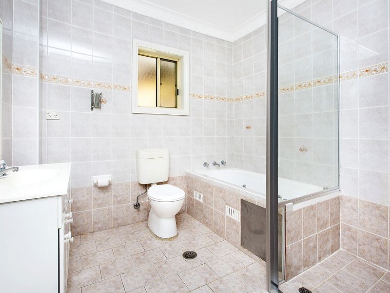 5/2 Macquarie Road, Earlwood NSW 2206