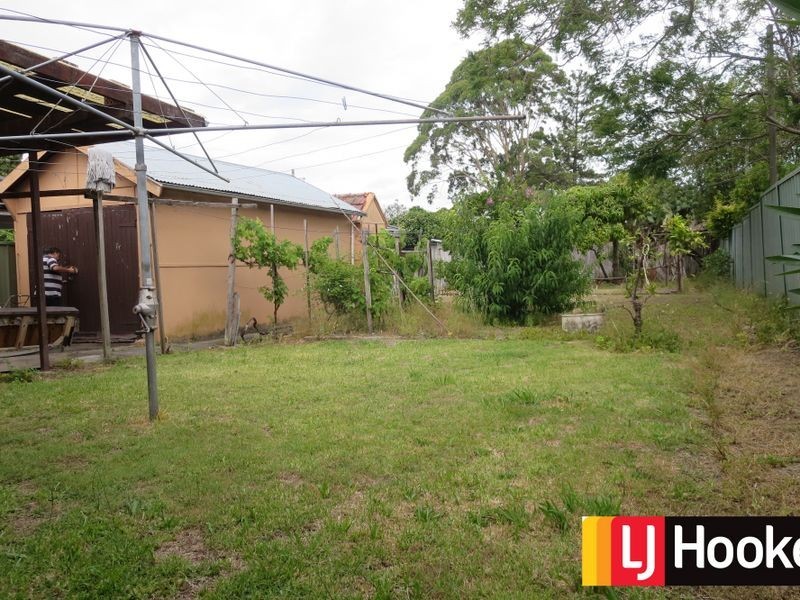 28 Chamberlain Avenue, Caringbah NSW 2229