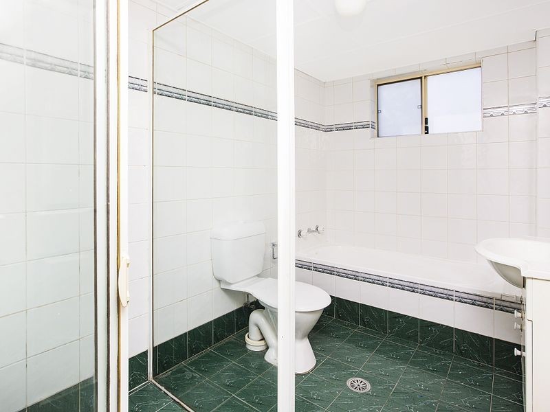 10/23 Third Avenue, Campsie NSW 2194