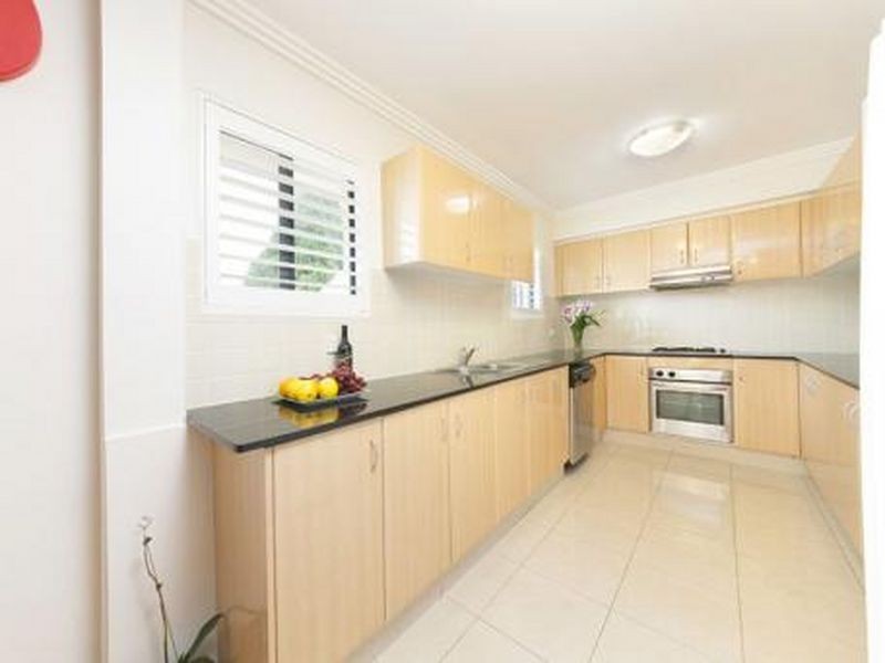 10/14a Orpington Street, Ashfield NSW 2131