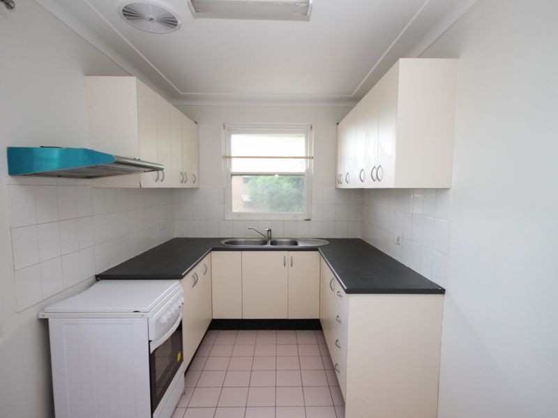 27/8 Webbs Avenoe, Ashfield NSW 2131
