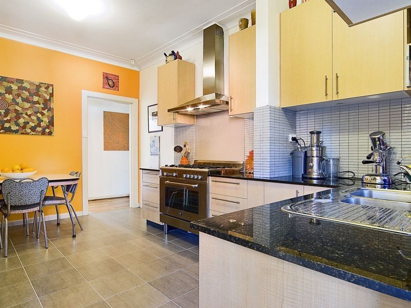 4/2a John Street, Ashfield NSW 2131