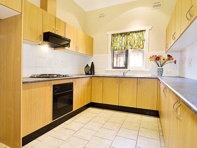 28 Clissold Street, Ashfield NSW 2131