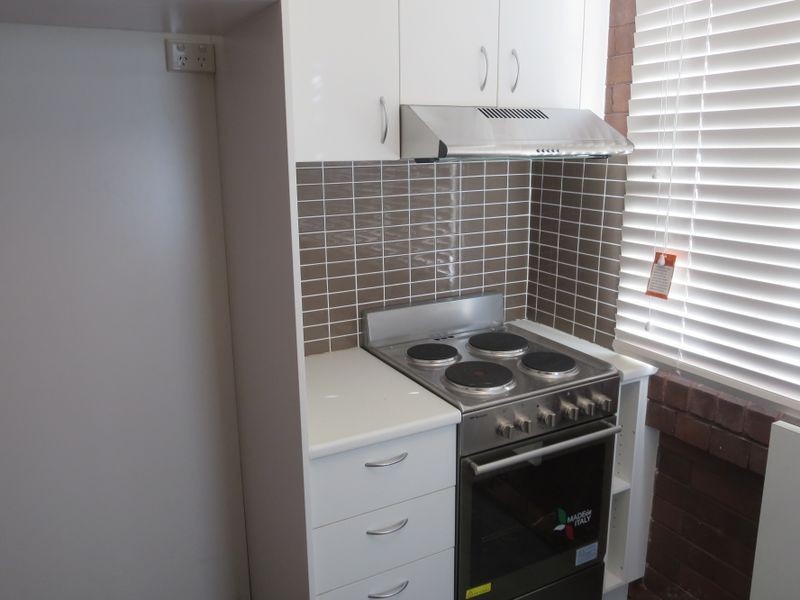 2/16 Albert Parade, Ashfield NSW 2131