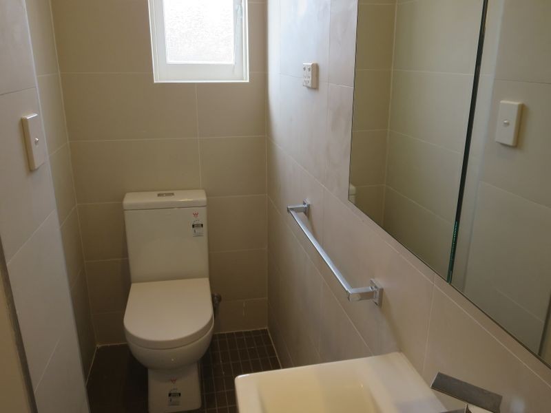 2/16 Albert Parade, Ashfield NSW 2131