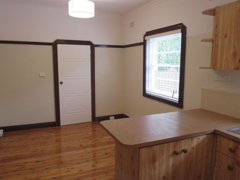 2/16 Albert Parade, Ashfield NSW 2131