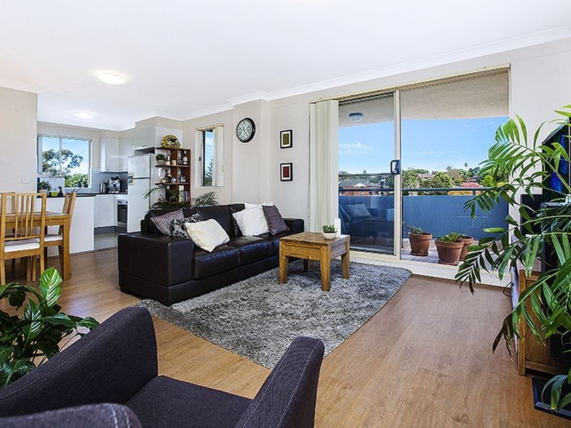 28/98 Chandos Street, Ashfield NSW 2131