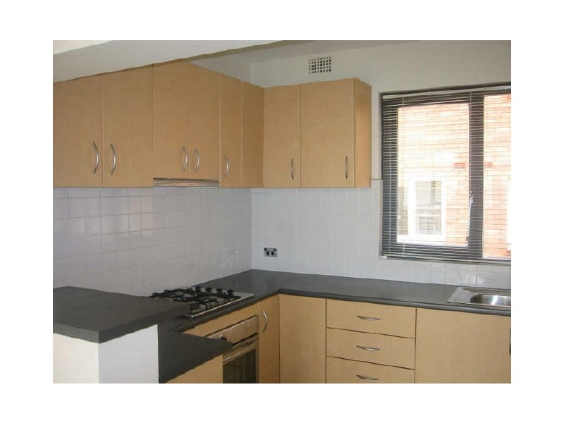 2/7 Bruce Street, Ashfield NSW 2131