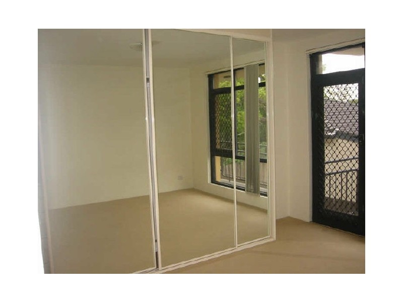 2/7 Bruce Street, Ashfield NSW 2131