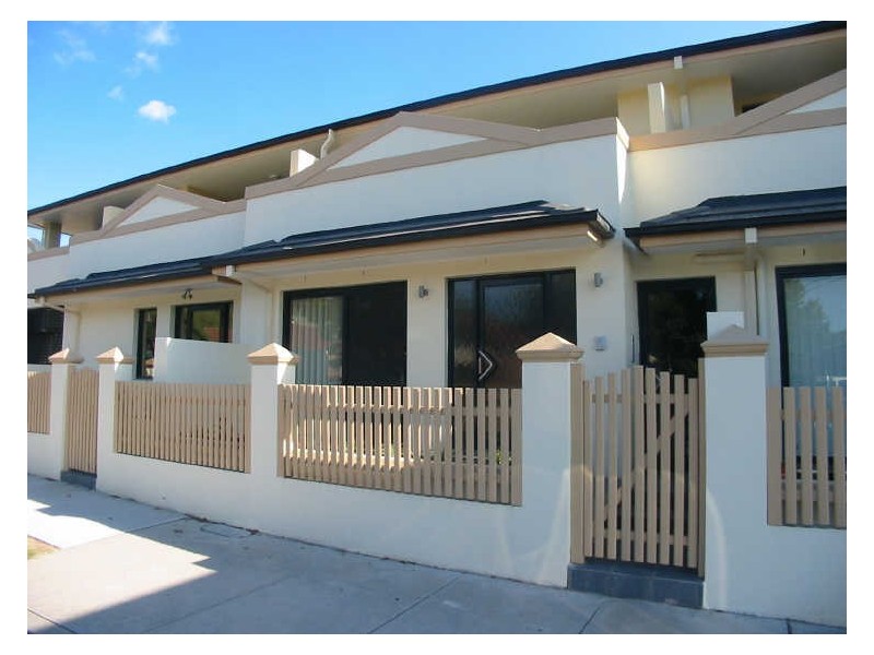 1a/22-28 Thomas Street, Ashfield NSW 2131