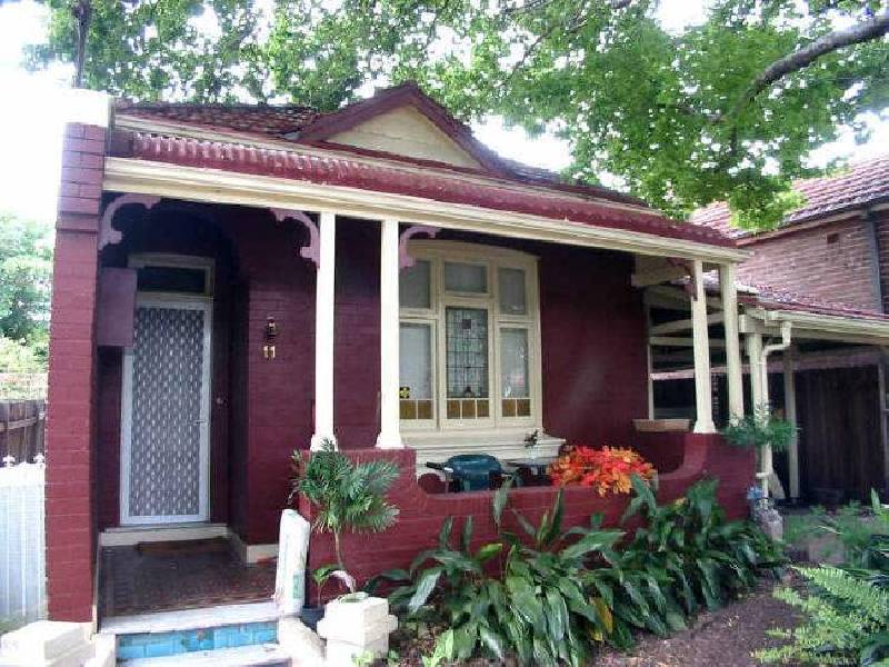 11 Heighway Avenue, Ashfield NSW 2131