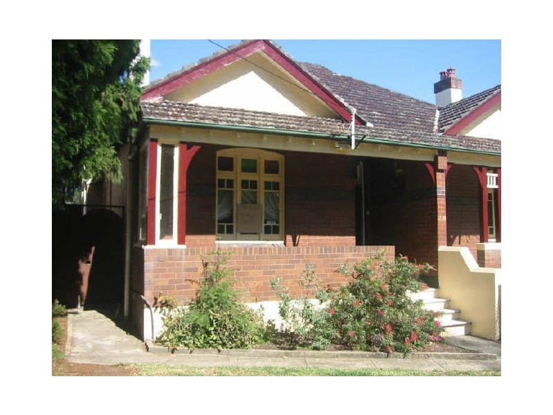 16 Pembroke Street, Ashfield NSW 2131