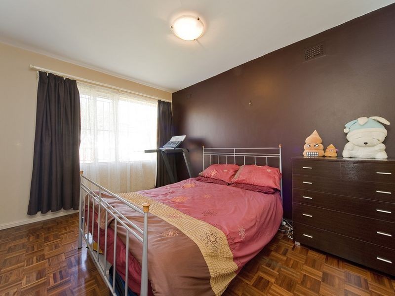 1/4 Julia Street, Ashfield NSW 2131