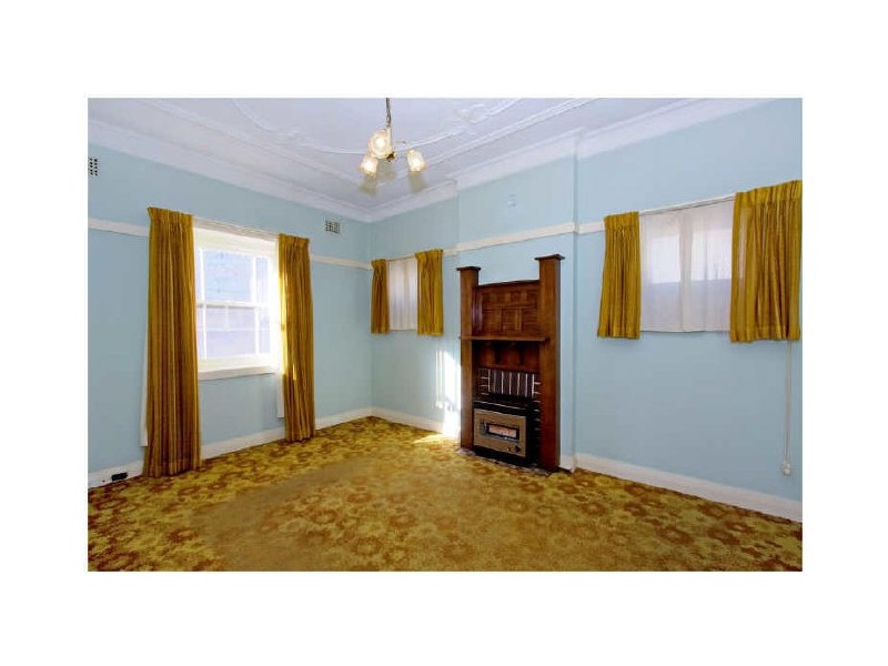 4 Rose Street, Ashfield NSW 2131