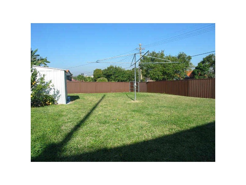 18 Lasswade Street, Ashbury NSW 2193